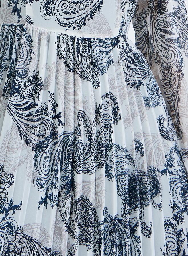 Styli Women Navy Blue Floral Print A-Line Maxi Dress - Image 3